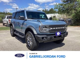 New 2025 Ford Bronco Badlands image 1