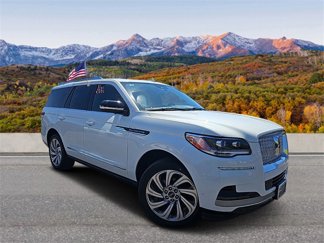 New 2024 Lincoln Navigator Reserve image 1