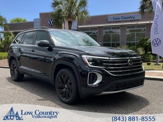 New 2025 Volkswagen Atlas SE image 1