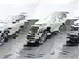 New 2026 Chevrolet Equinox LT w/ Convenience Package II image 1