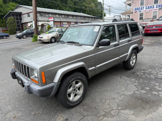 Used 2001 Jeep Cherokee Sport image 1