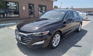 Used 2025 Chevrolet Malibu LT image 1