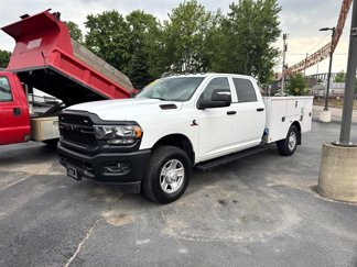 Used 2024 RAM 3500 Tradesman w/ Safety Group image 1