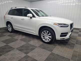 Used 2019 Volvo XC90 T6 Momentum image 1
