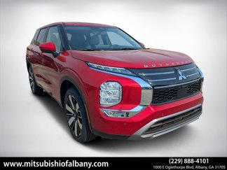 New 2025 Mitsubishi Outlander SE image 1
