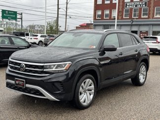 Certified 2022 Volkswagen Atlas Cross Sport SE image 1