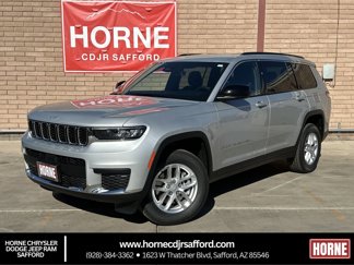New 2025 Jeep Grand Cherokee L Laredo image 1