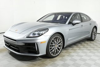 New 2025 Porsche Panamera 4 image 1