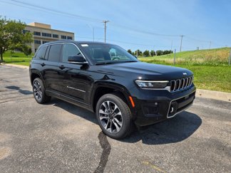 New 2025 Jeep Grand Cherokee Overland image 1