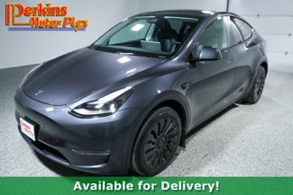 Used 2024 Tesla Model Y Long Range image 1