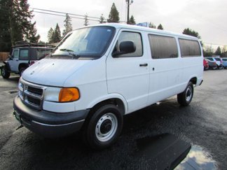 Used 2002 Dodge B2500 Passenger image 1