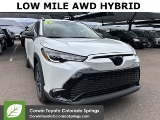 Used 2025 Toyota Corolla Cross AWD Hybrid image 1