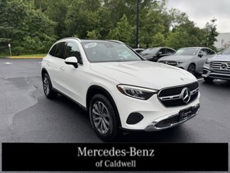 Used 2025 Mercedes-Benz GLC 300 4MATIC image 1