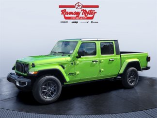 New 2025 Jeep Gladiator Sport image 1