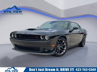 Used 2023 Dodge Challenger R/T Scat Pack image 1