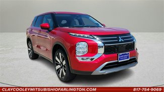 New 2025 Mitsubishi Outlander SE image 1