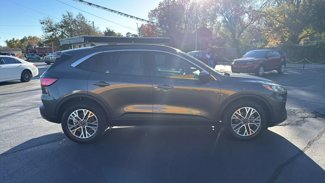 Used 2020 Ford Escape SEL image 1