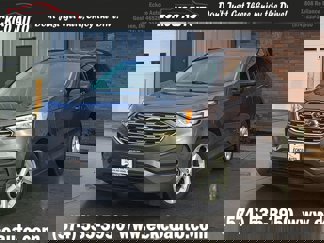 Used 2021 Ford Edge SE image 1