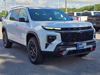 New 2026 Chevrolet Traverse Z71 w/ Driver Confidence Package image 1