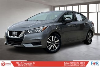 Used 2021 Nissan Versa SV image 1