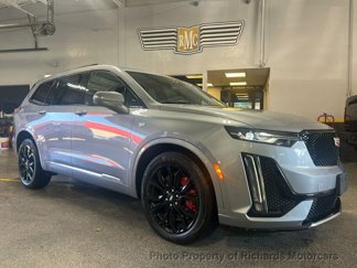 Used 2024 Cadillac XT6 Sport image 1