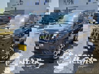 Used 2021 Jeep Cherokee Latitude Lux image 1