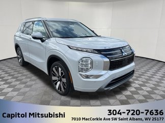 New 2025 Mitsubishi Outlander SEL image 1