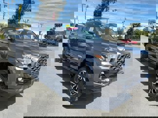Used 2020 Toyota Tacoma 4x4 Double Cab image 1
