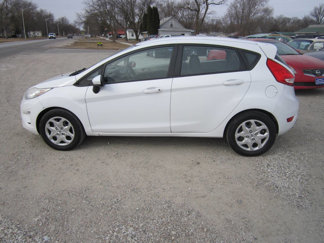 Used 2013 Ford Fiesta S image 1