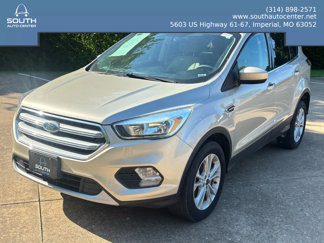 Used 2017 Ford Escape SE w/ SE Cold Weather Package image 1