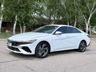 New 2025 Hyundai Elantra Limited image 1