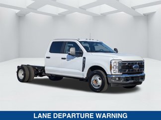 New 2025 Ford F350 XL w/ XL Chrome Package video 2
