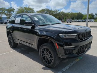 New 2025 Jeep Grand Cherokee Summit image 1