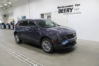 Used 2025 Cadillac XT4 Premium Luxury image 1