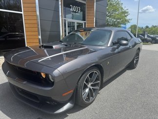 Used 2015 Dodge Challenger R/T Scat Pack image 1