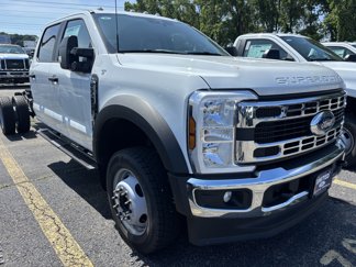 New 2025 Ford F550 4x4 Crew Cab Super Duty w/ XL Chrome Package image 1