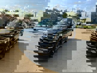 Used 2021 Ford Expedition Max XLT image 1