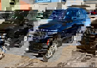 New 2025 Jeep Grand Cherokee Laredo X image 1