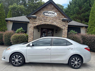 Used 2018 Toyota Corolla LE image 1