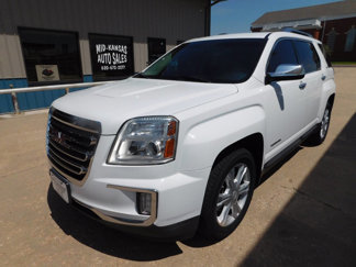 Used 2017 GMC Terrain SLT image 1