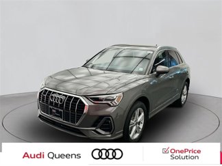 Certified 2024 Audi Q3 2.0T Premium w/ Convenience Package image 1
