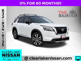 New 2025 Nissan Pathfinder Platinum image 1