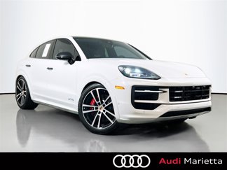 Used 2025 Porsche Cayenne GTS image 1