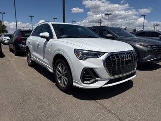 Used 2023 Audi Q3 2.0T Premium image 1