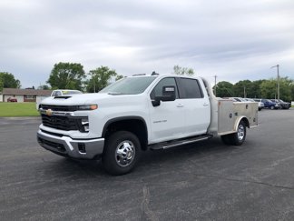 Used 2024 Chevrolet Silverado 3500 LT w/ Convenience Package image 1