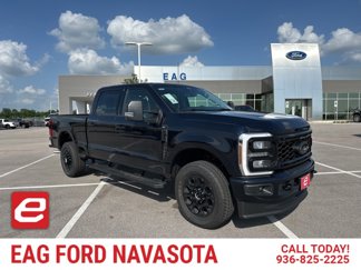 New 2025 Ford F250 XLT image 1