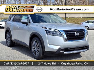 New 2025 Nissan Pathfinder SL w/ SL Premium Package image 1