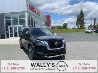 New 2025 Nissan Pathfinder SL w/ SL Premium Package image 1