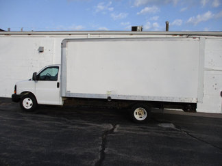 Used 2012 GMC Savana 3500 image 1