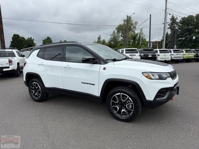 Used 2024 Jeep Compass Trailhawk